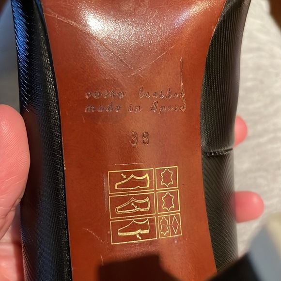 Chie Mihara Black Pumps - Picture 10 of 16